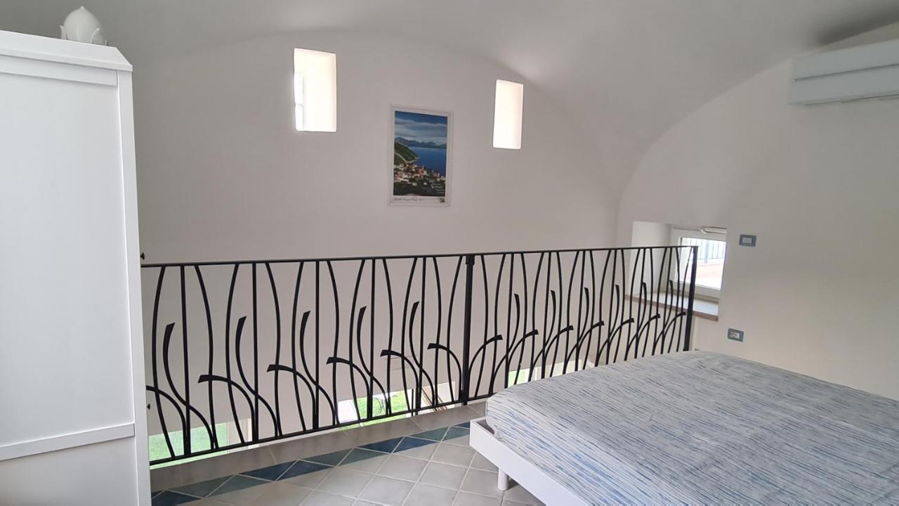 The Little Tower Of Minuta Apartment Scala Exterior photo